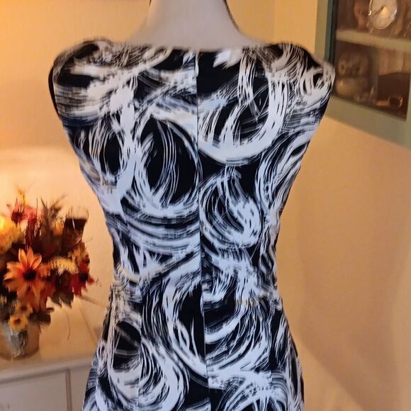 Suite 7 Satin Dress - Picture 6 of 11